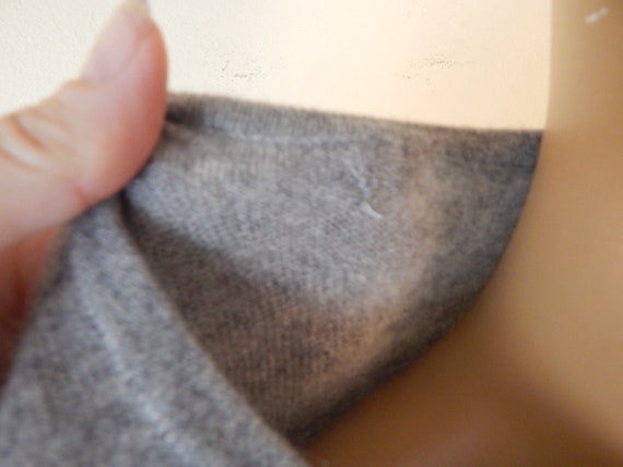 gray wool pullover, womens small, label missing, … - image 4