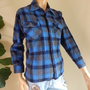 Pendleton womens wool flannel shirt, bust 42 image 3