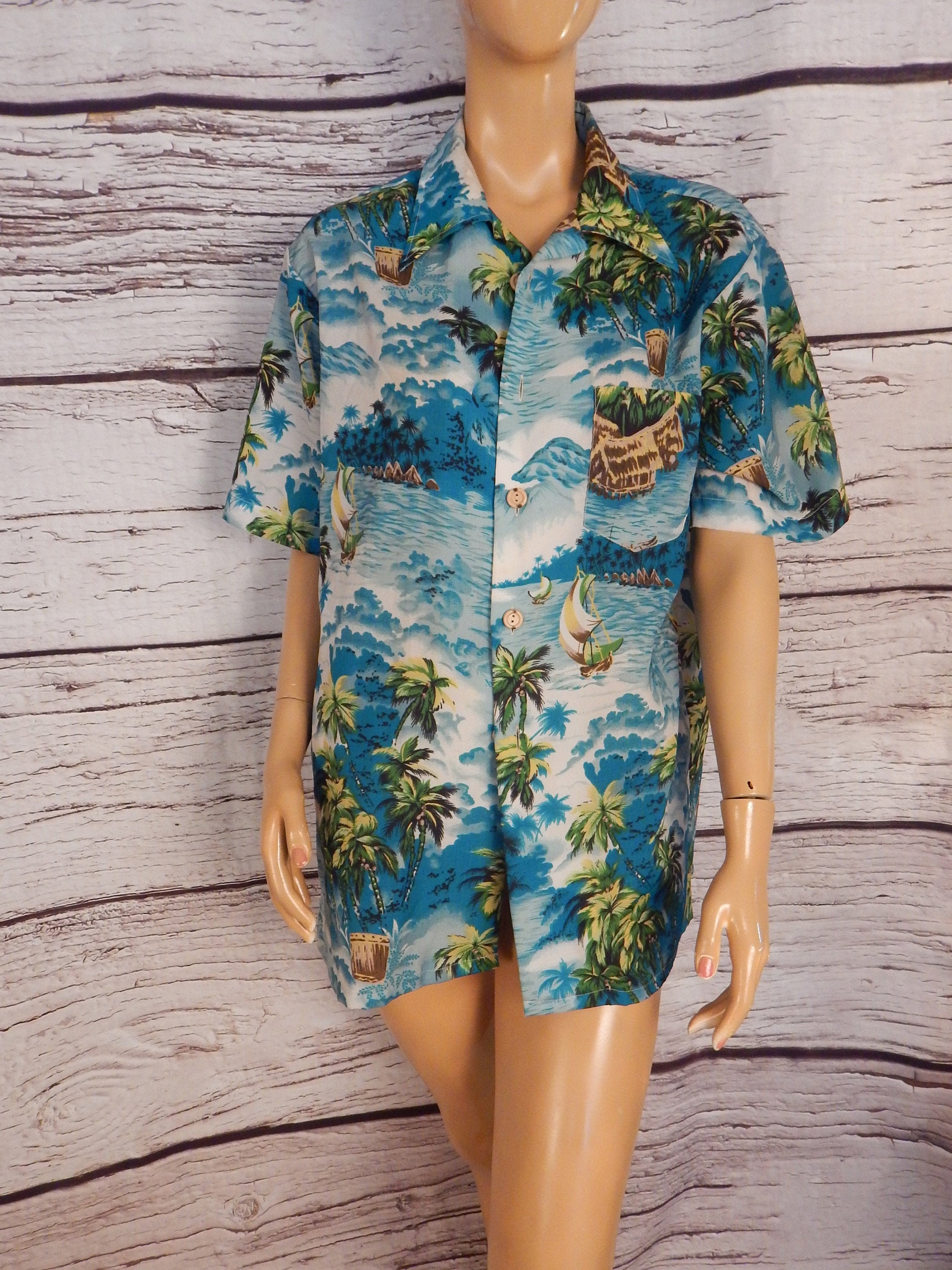 トップス Vintage 60s pennys aloha shirt Vintage Made in Japan Penney's Blue Tropical Fish Aloha