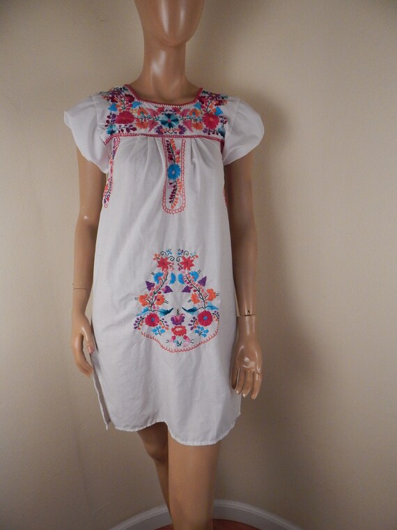 mexican dress, puebla dress, hippie dress, embroi… - image 2