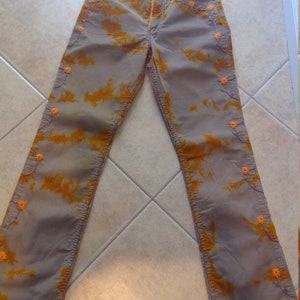 Levi cords, hand painted, hand embroidered. Great China Wall Levi Cords, size 30-32