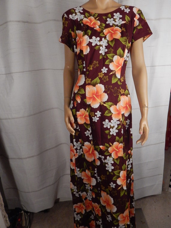 ui maikai, hawaiian barkcloth dress, waterfall bac