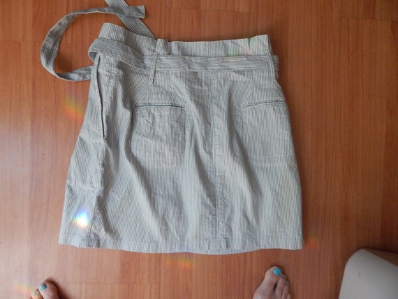 Rag and  Bone seersucker skirt, size 8, waist 30,… - image 2
