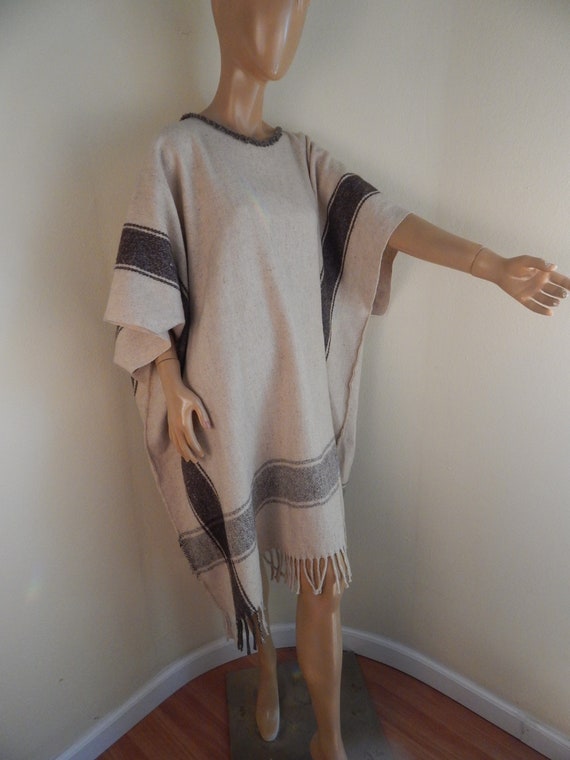 wool poncho, mexican poncho, western,llama, south 