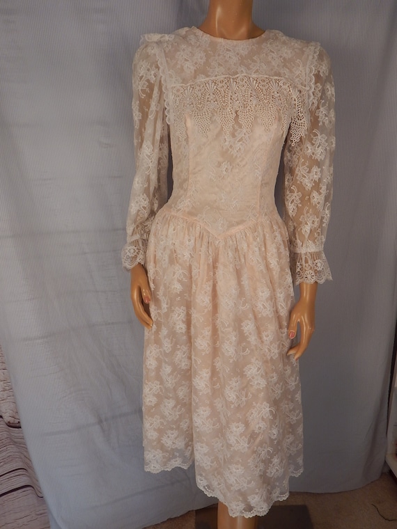 gunne sax dress, jessica mclintock dress, lace pra