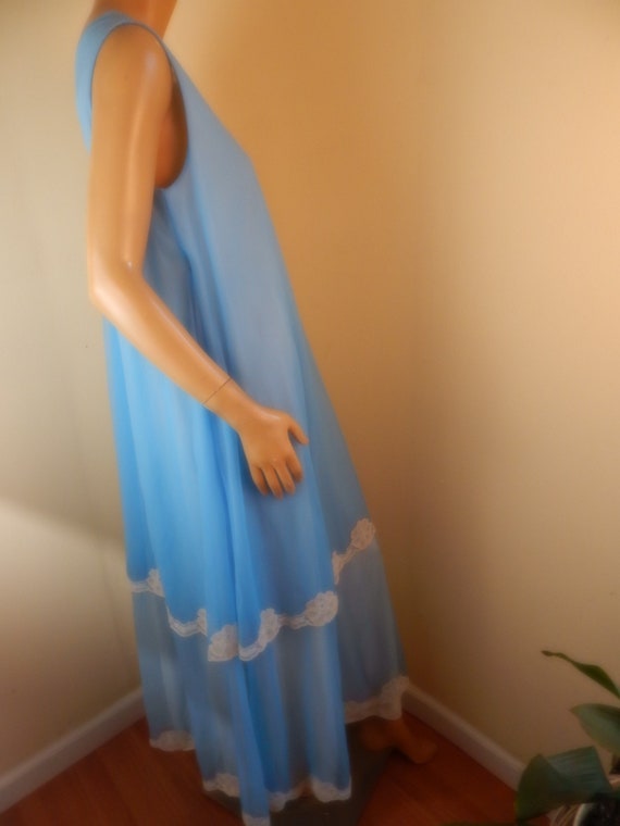 Vintage light blue nightgown, layered chiffon nig… - image 7