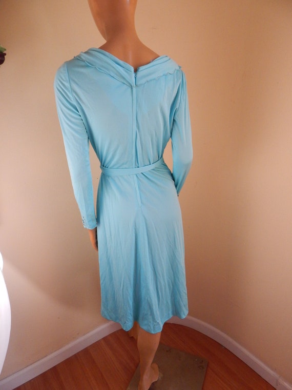 turquoise knit dress, 1970s dress, cowl neck, sle… - image 5