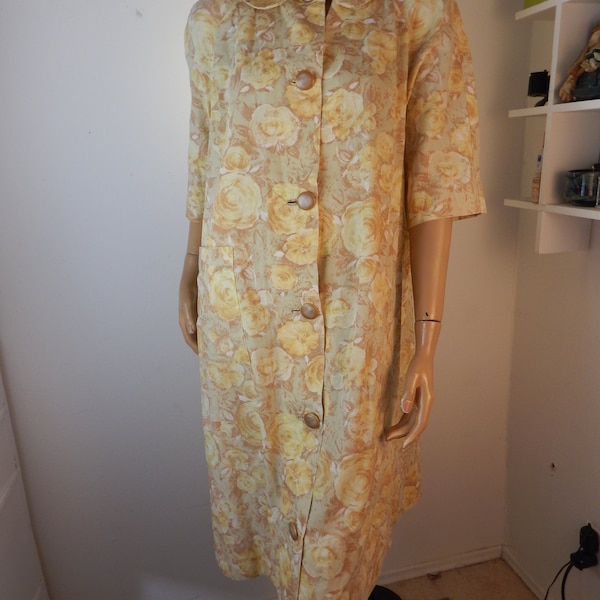 Vintage robe, hollywood starlet style, bust 44