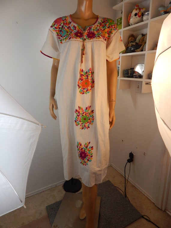 embroidered mexican gown,  3/4 length, hand embroi