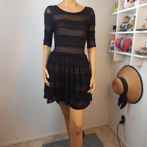 Vintage Y2K lace dress, bcbg stretch black dress, small, lined, bust 38