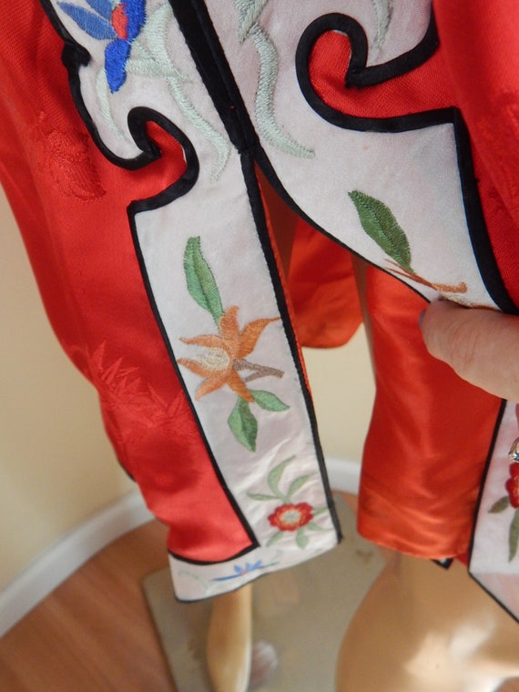 Silk chinese robe, embroidered, VINTAGE - image 4