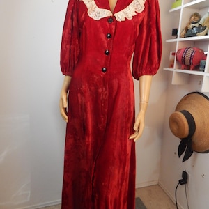 Vintage 70s 1970 velvet Robe Red robe  Handmaid with vintage lace trim.