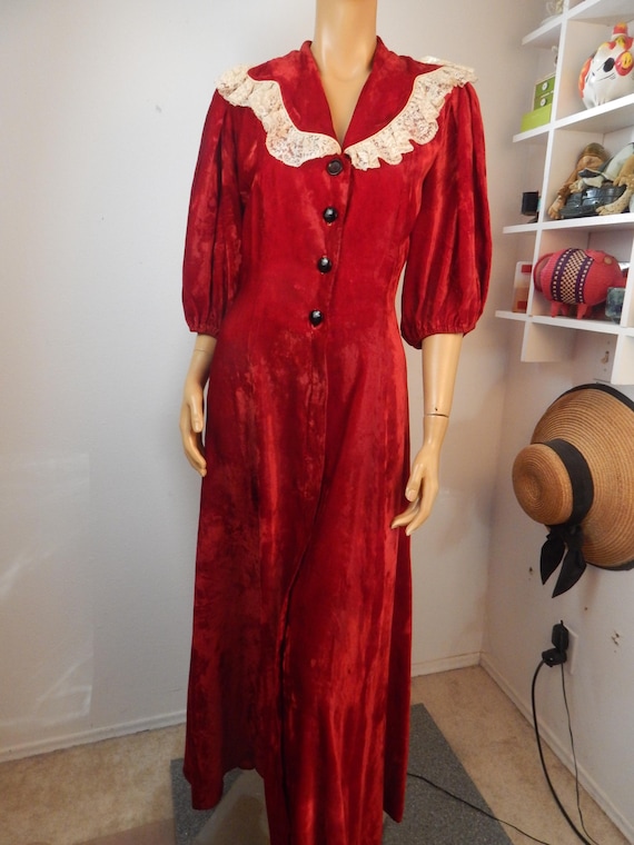 Vintage 70s Red Velvet Robe, Lace Trim Detail Vintage 70s Red Velvet Robe, Lace Trim Detail