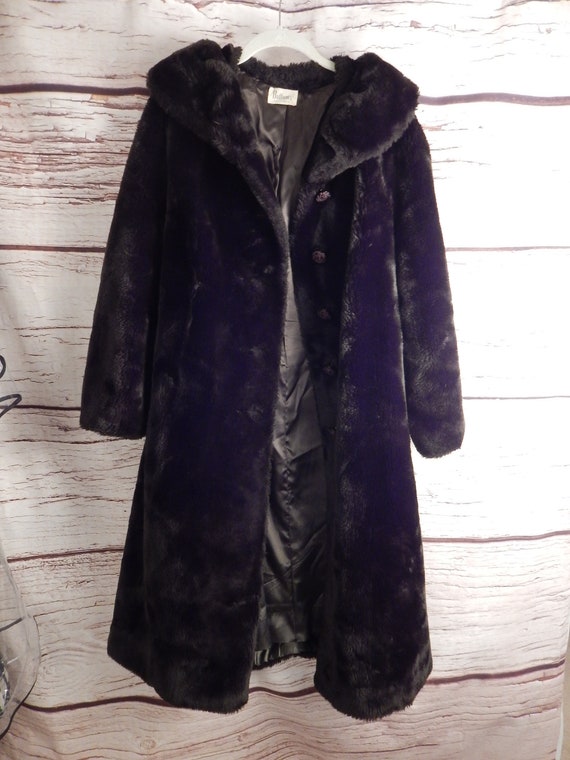 vintage faux fur womens coat, buffums brand , hug… - image 2