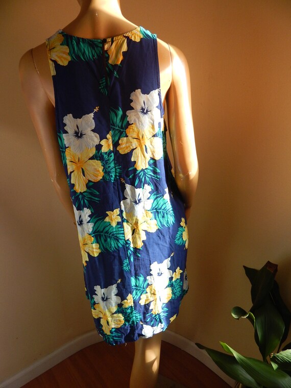 Rayon Hawaiian dress, muumuu, floral dress, bust … - image 5