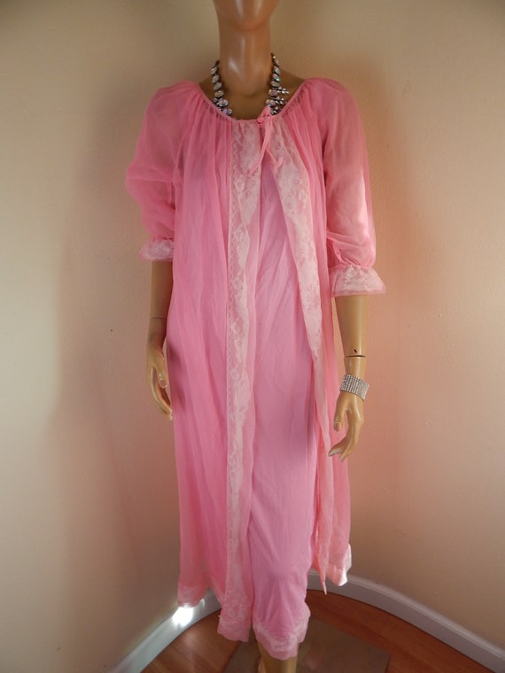 vintage lingerie set, neon pink nightgown and robe - image 2