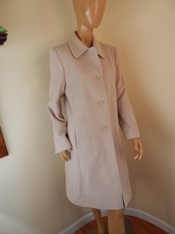 Vintage Wool Coat Pink Blush. Larry 