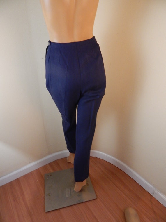 womens linen pantsuit, lined, navy blue suit, sma… - image 5
