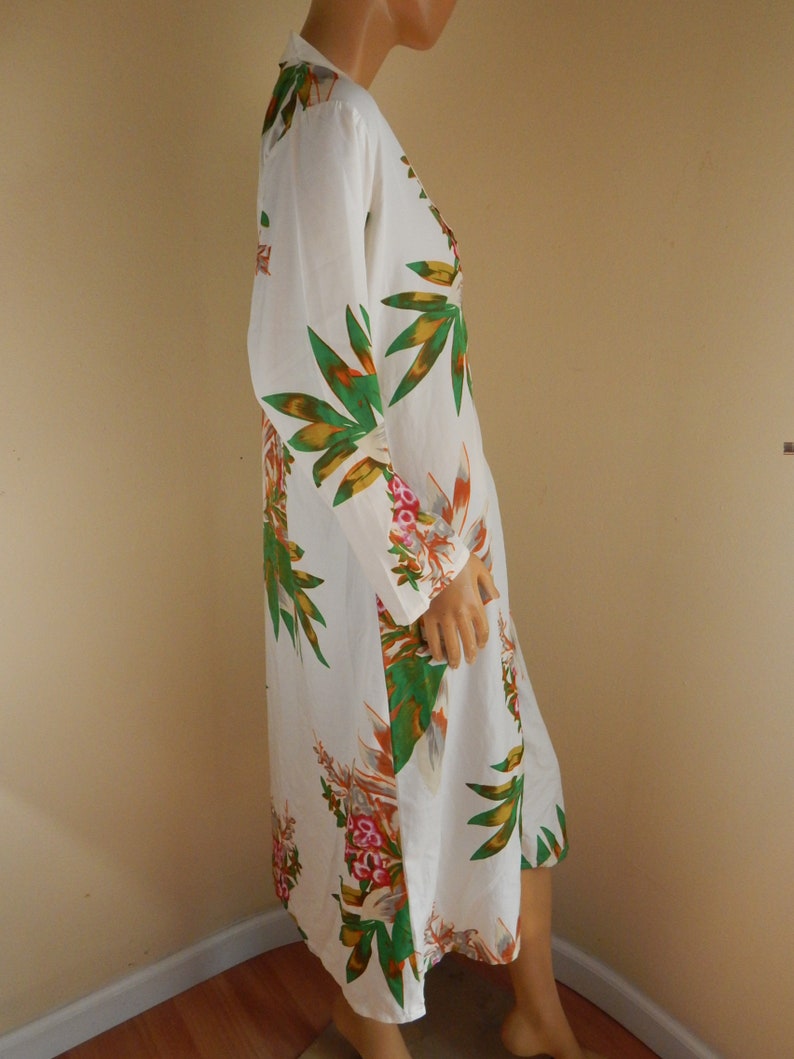 floral robe in Faux silk, gorgeous floral robe image 2