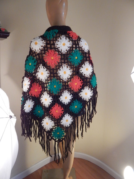 floral shawl with fringe, crochet - image 1