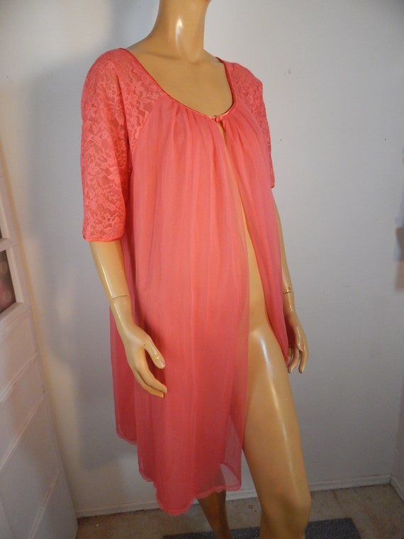 vintage pink sheer nightgown, bust 42 - image 1