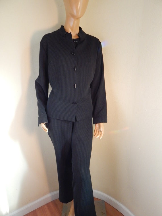 Harari faux silk pantsuit, rayon lining, medium, 2
