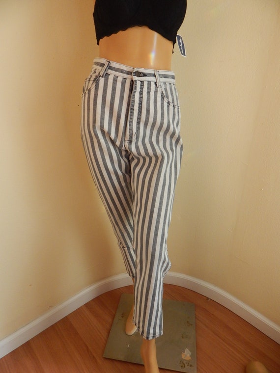 high waisted jeans, 1980s jeans, no stretch jeans,