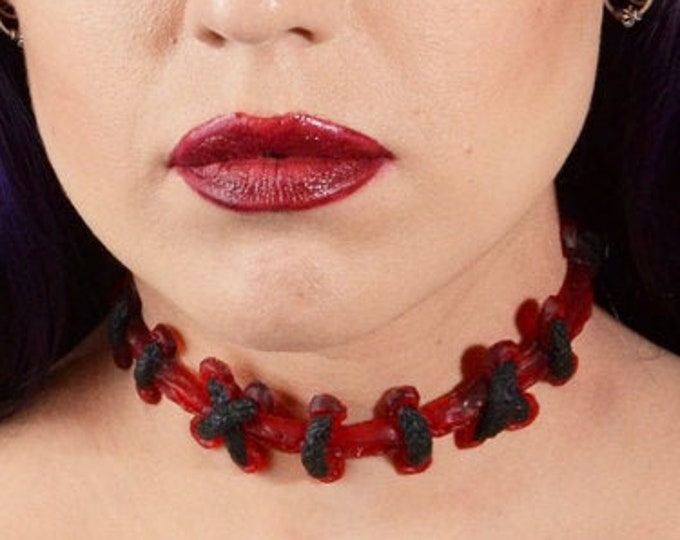 Monster Stitches choker necklace - Dark Red Extreme