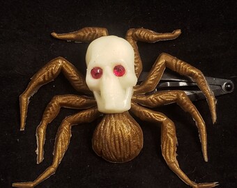 Creepy Crawlers Hair Barrette  Glow skull with Sparkle eyes on Golden Spider
