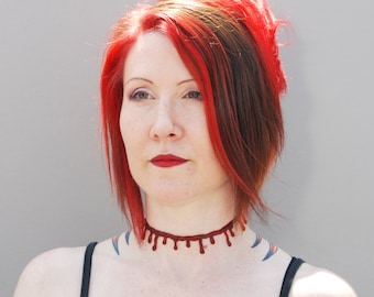 Creepy Necklace - Blood Drip choker necklace -Macabre dark red