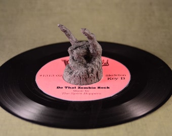 Zombie Rock 45  RPM Record adapter Ghoulish Grey