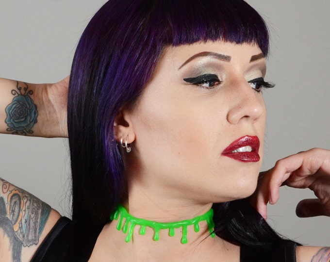 Zombie Goo Green Blood  Necklace -  choker  necklace-Thin Drip