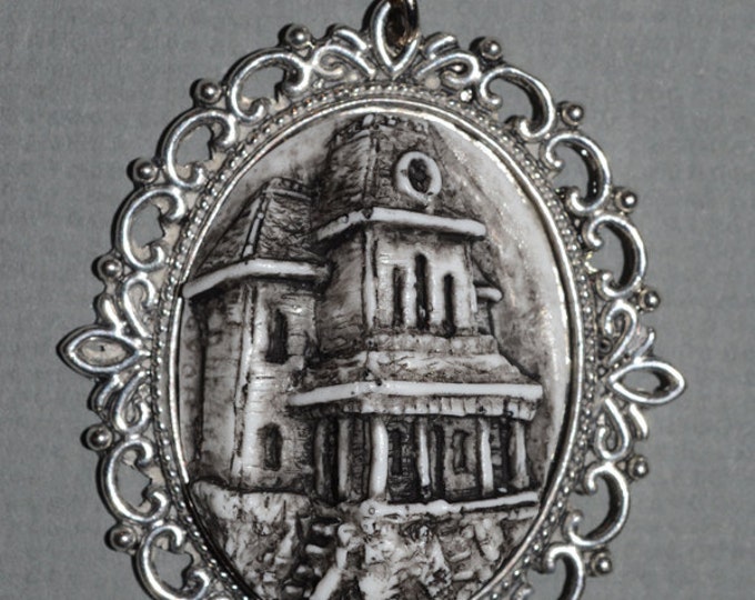 Horror Necklace - Halloween Jewelry - Necklace- Cameo - Psycho House Necklace  - Haunted  House -Bates Mansion