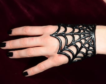 Spider Web cuff Bracelet  1pc  .. New!