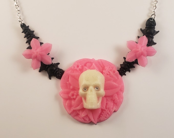 Creepy Crawlers Necklace Glow Skull and Bones with Red Sparkle eyes  Pink and Black