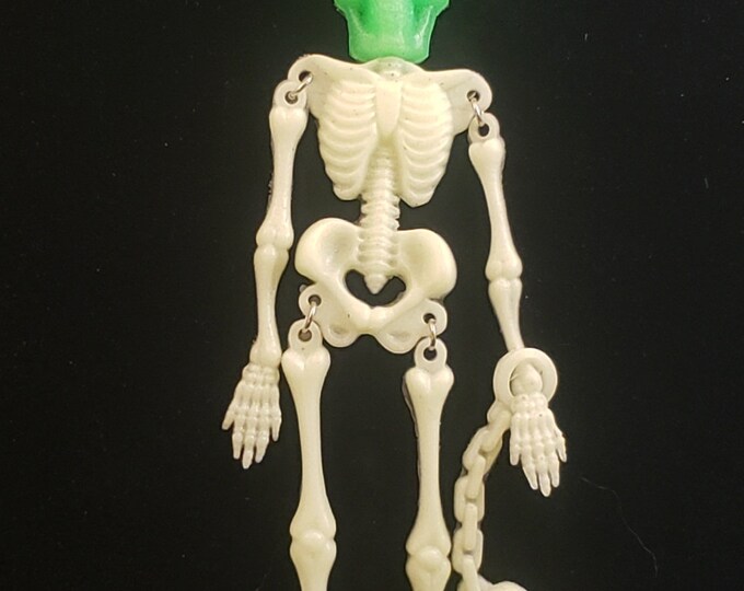 Creepy Crawlers Glow in the dark Skeleton Necklace with Two Heads