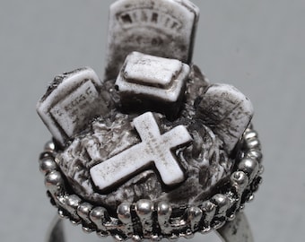 Halloween  Ring - Creepy Old  Victorian Cemetery Style Ring with Tombstones - Zombie  Vampire