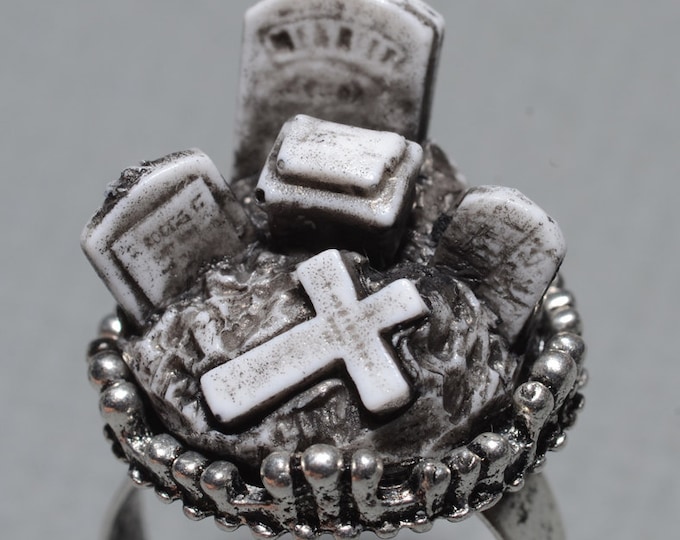 Nightmare Before Christmas   - Creepy Old  Victorian Cemetery Style Ring with Tombstones - Zombie  Vampire