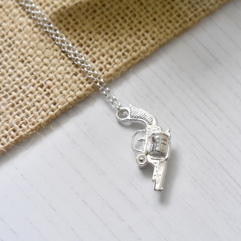 Gun Pistol Revolver Necklace UK Hallmarked Sterling Silver image 4