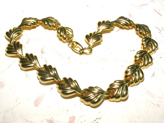 Vintage Gold Tone Leaf Chain Necklace - image 2