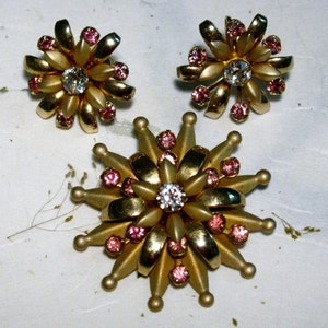 Spikey Starburst Flower Brooch Set with Pink Rhinestones Lovely Layered Brass image 1