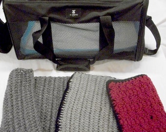 Crochet Pet Beds for Pet Carrier, Pet Crate, Reversable Pet Beds, Matching Set