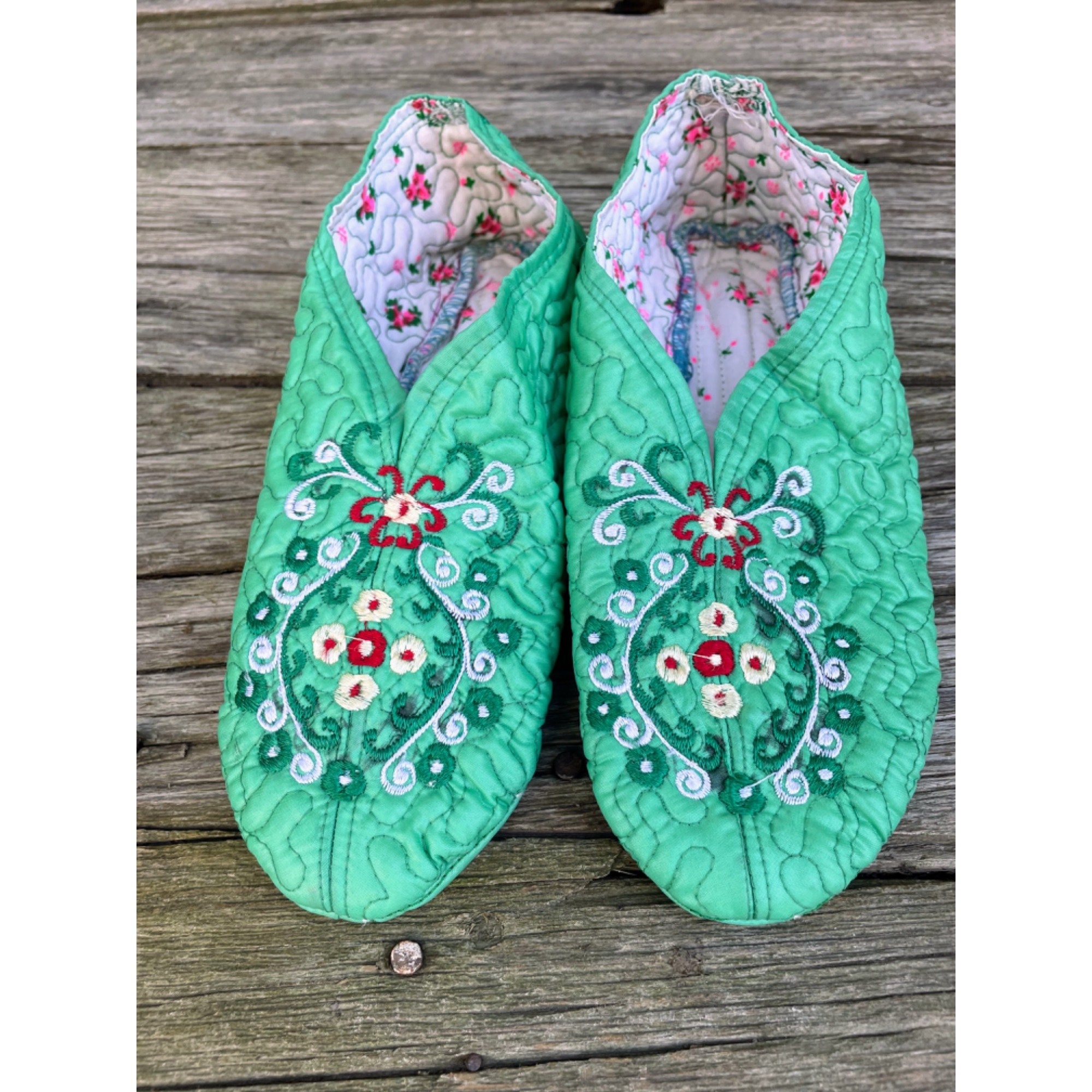 VTG 70s Cedar River Enumclaw Puffer Slippers Boots L Lined Blue Quilted Filled Classic Boot Wool Slippers | Cozy & Handmade | KOW main image 2