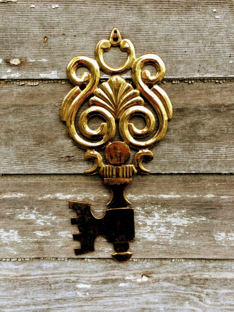 Vintage Large Brass Skeleton Key Wall Hanging Decor Plaque Etsy