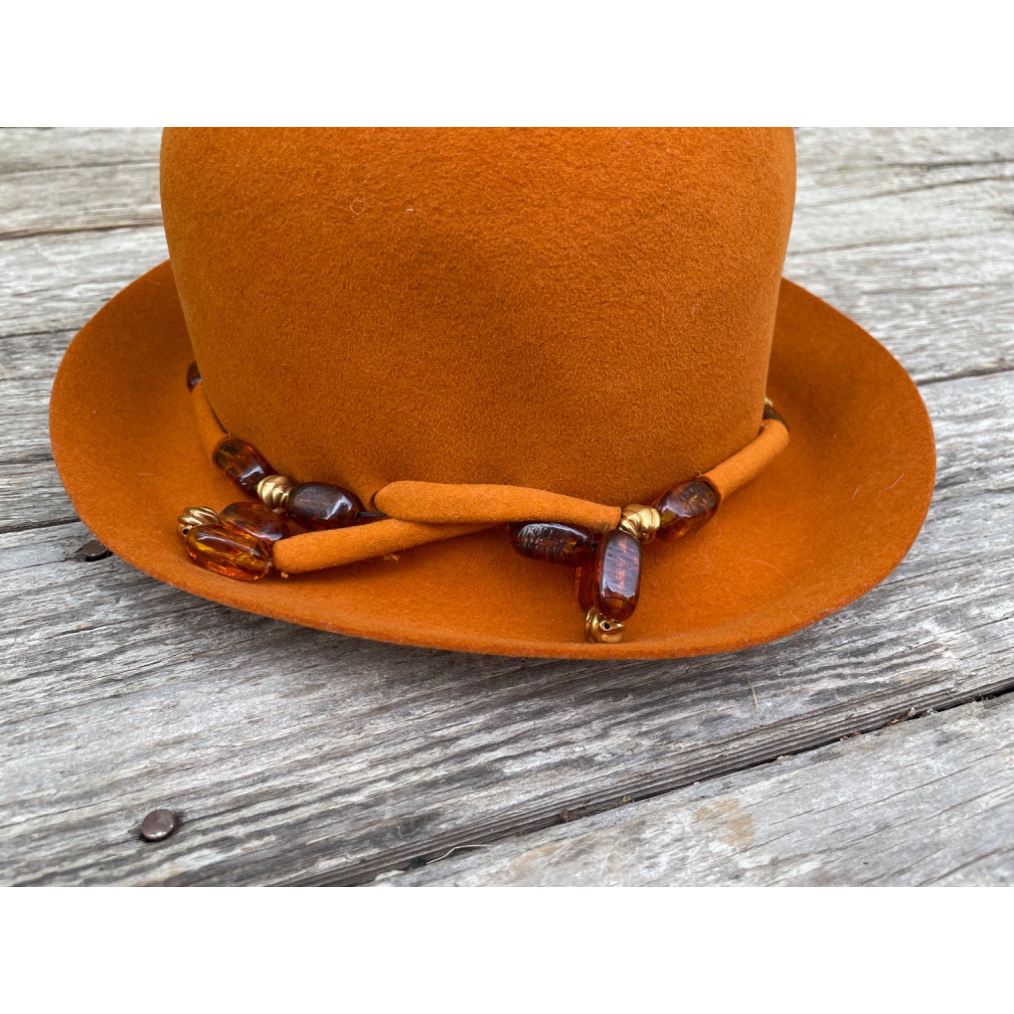 Vintage 1960s Wool Felt Bucket Hat Beaded Band Mr Johns  display picture 1