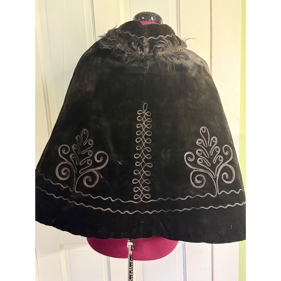 Antique 1890's Black Velvet Cape Wool Fur Trim Soutache