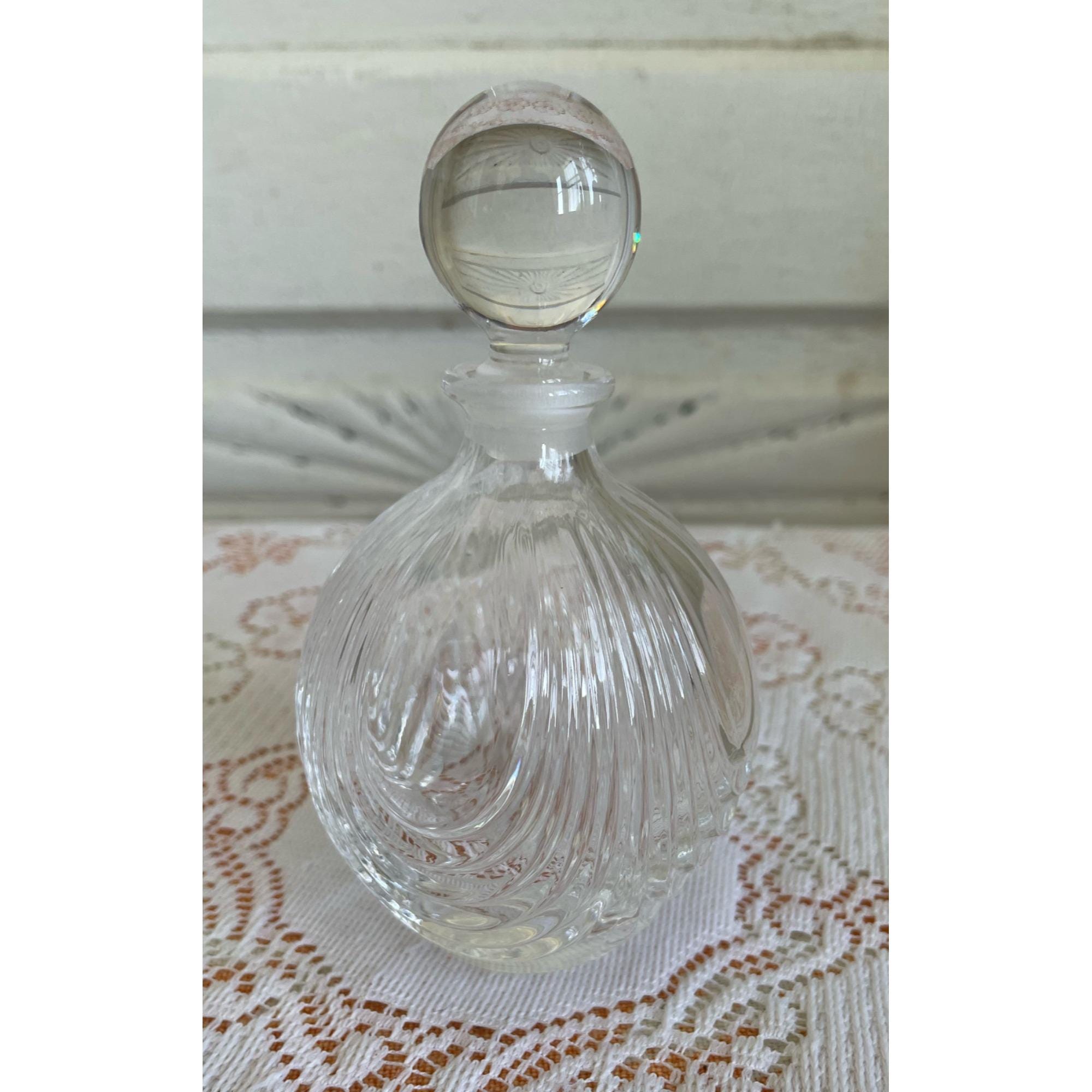 Vintage 1950s Clear Glass Crystal Ribbed Perfume Bottle With