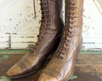 Victorian Edwardian Brown Leather LACE Up BOOT pointy toe Granny Heels