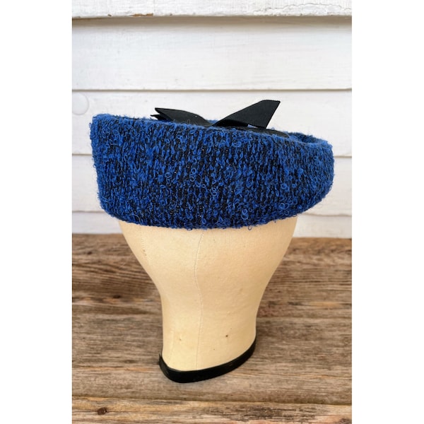 Vintage 1960s Nubby Wool Tweed women's Pill Box Hat Bow Royal Blue