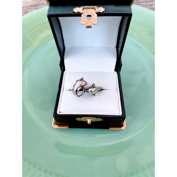 Vintage 925 Silver  Double Dolphin fish Ring Size 8.25